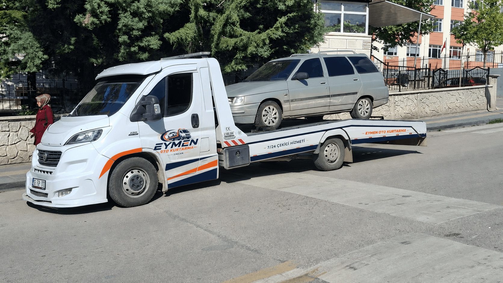 Eymen Oto Kurtarma çekici aracı
